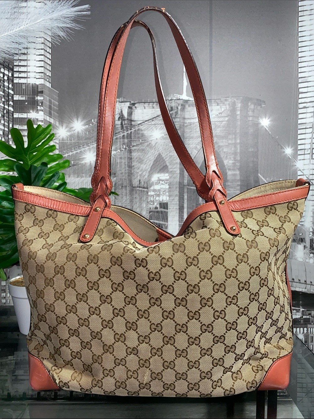 Authentic Rare Pink Gucci GG Tote Bag  Without Pouch Shown